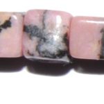 Rodonita cubo 4 mm.