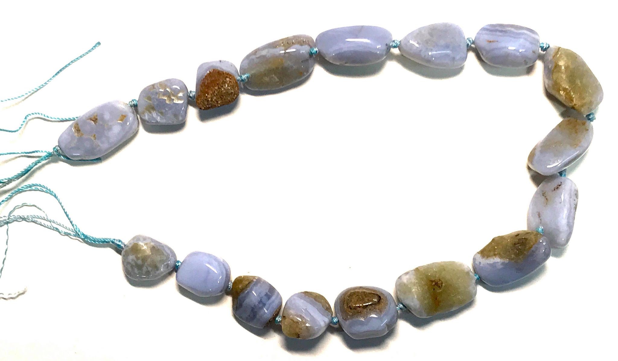 ps-1885-1885 Calcedonia nugget 15*20 mm. - Imagen 1