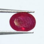 Rubí oval facetado 6*4 mm